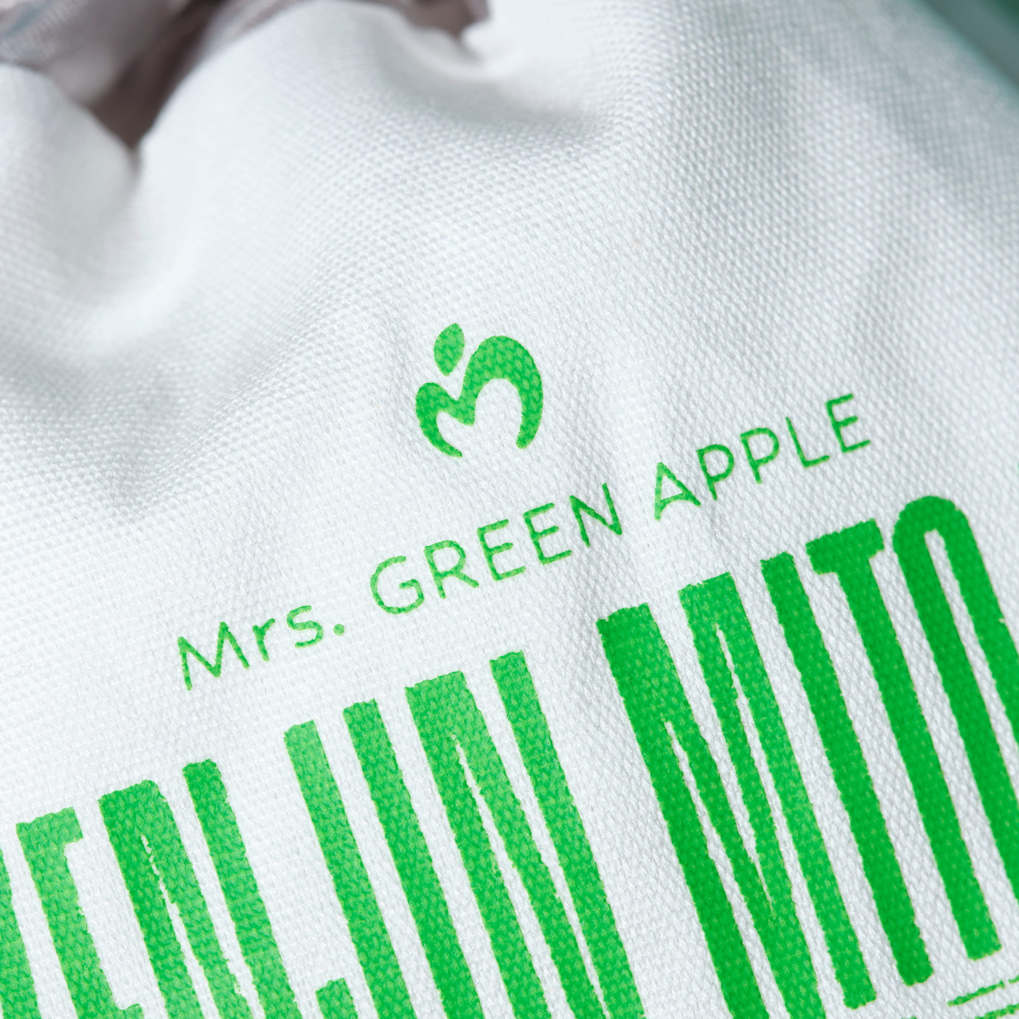 IM/MUTABLE ライトスティック クリアバッグ