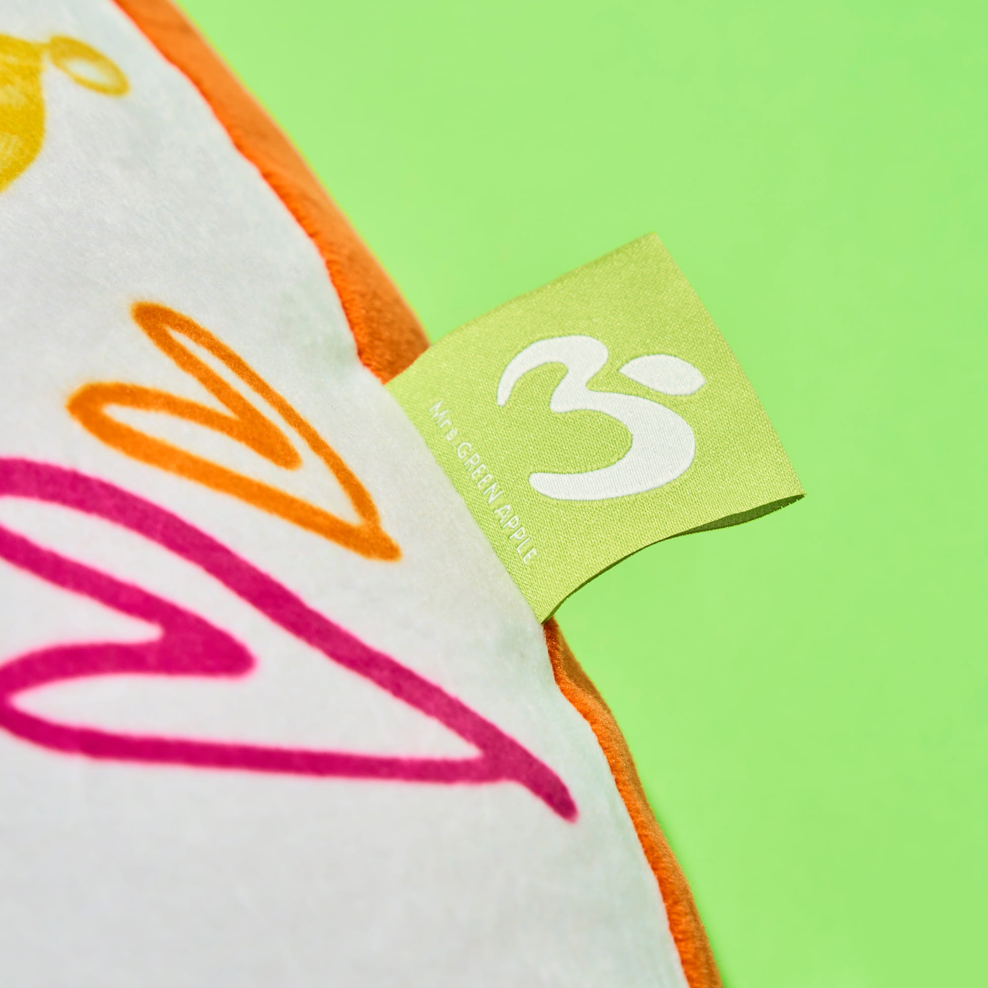 IM/MUTABLE クッション / B