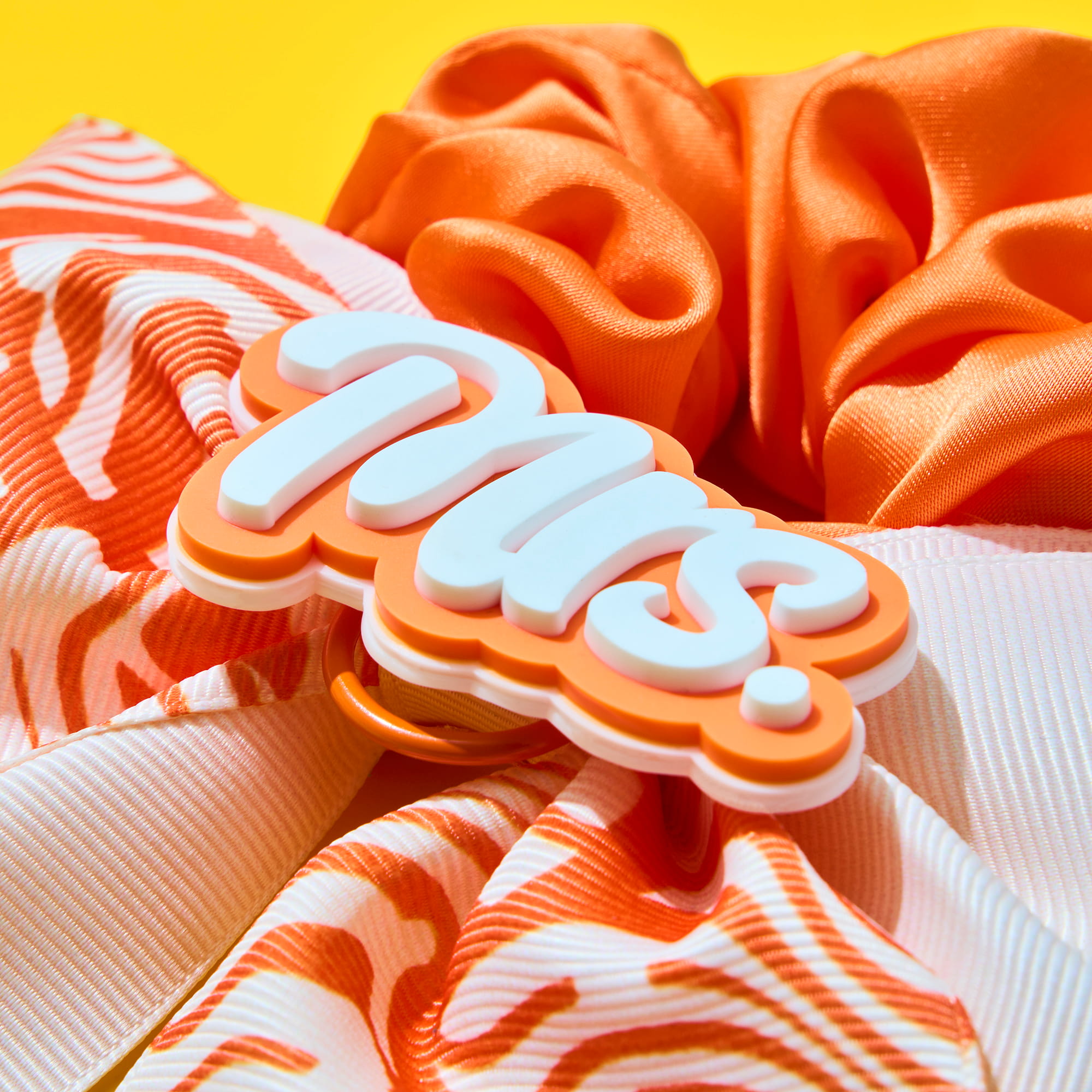 IM/MUTABLE ライトスティックリボン