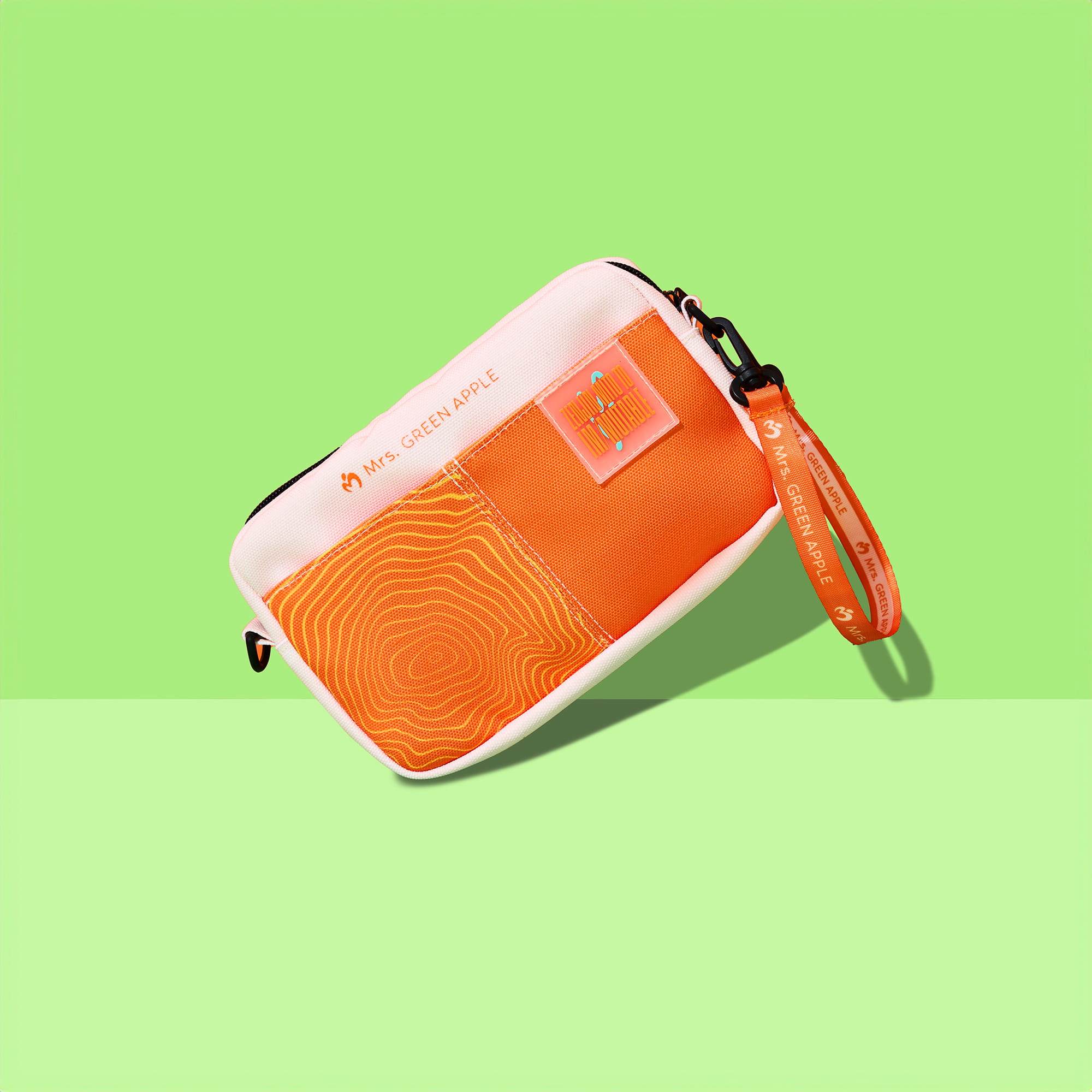 IM/MUTABLE マルチポーチ