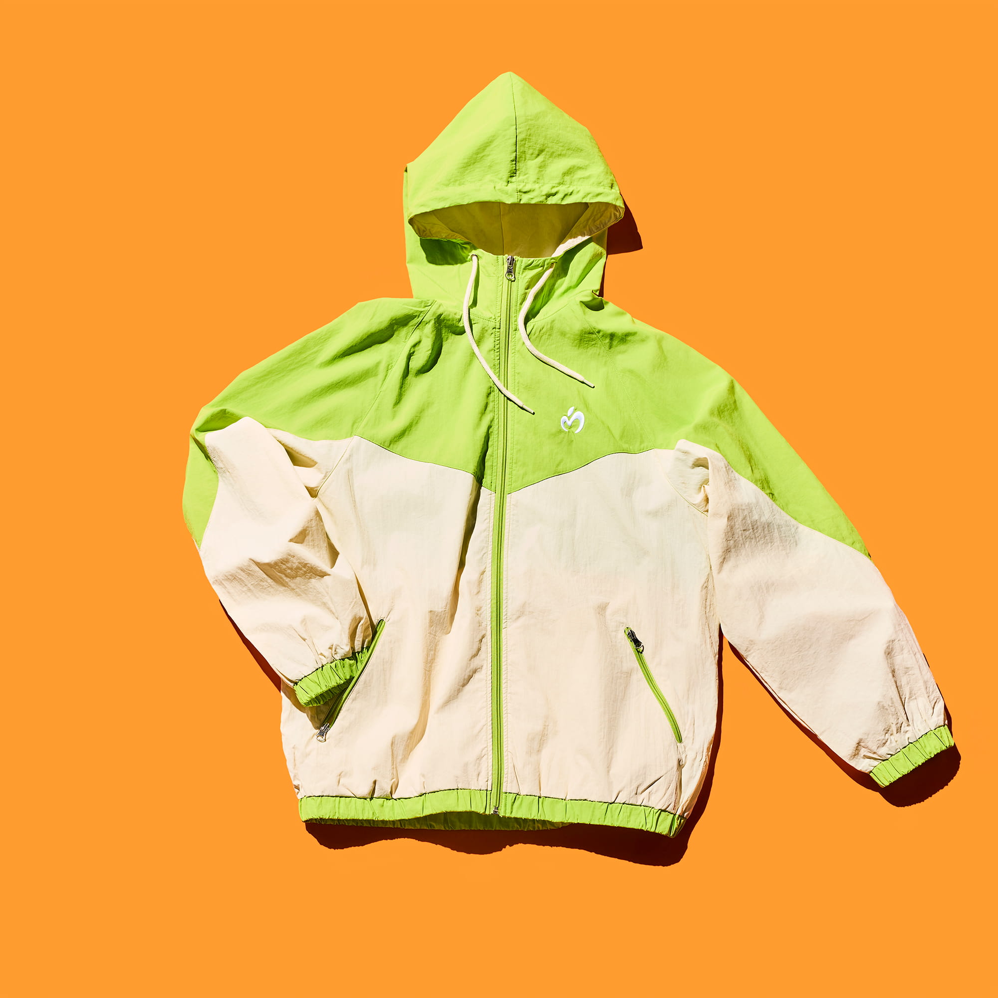 MGA ナイロンパーカ