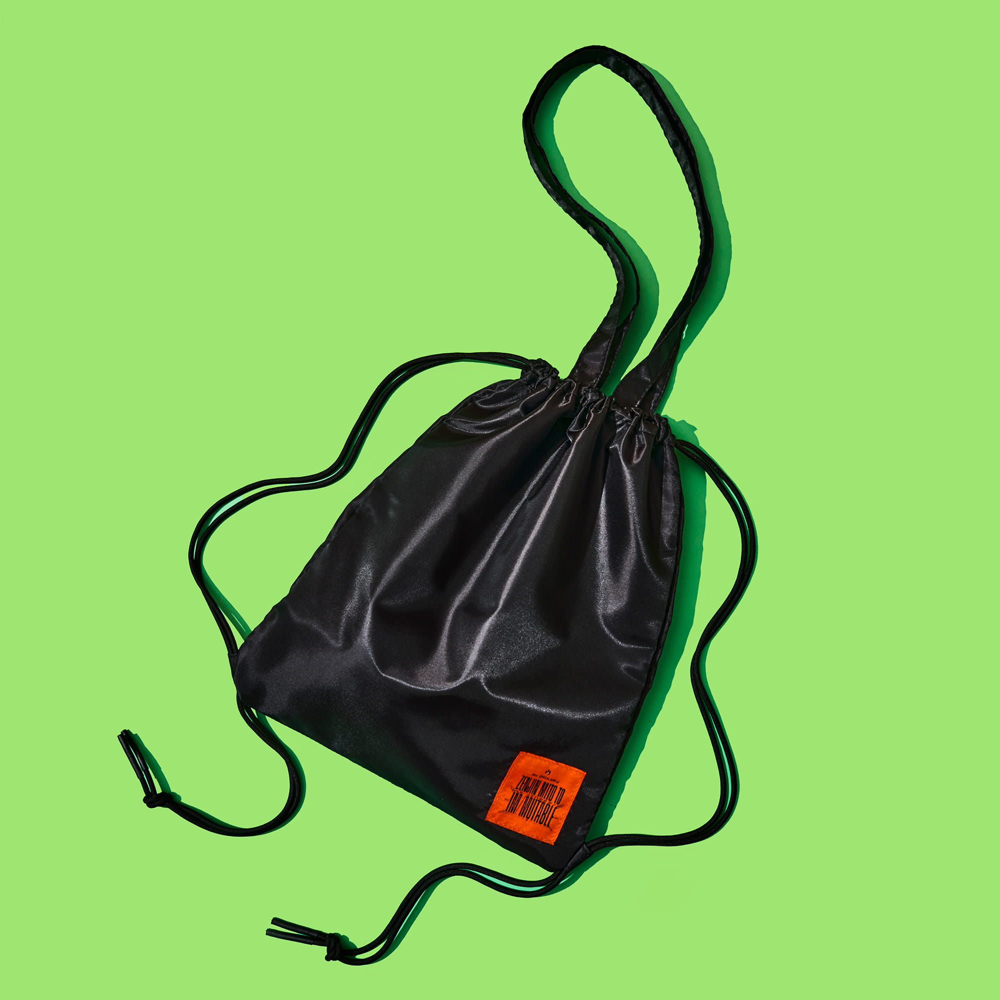 IM/MUTABLE リバーシブル2wayバッグ