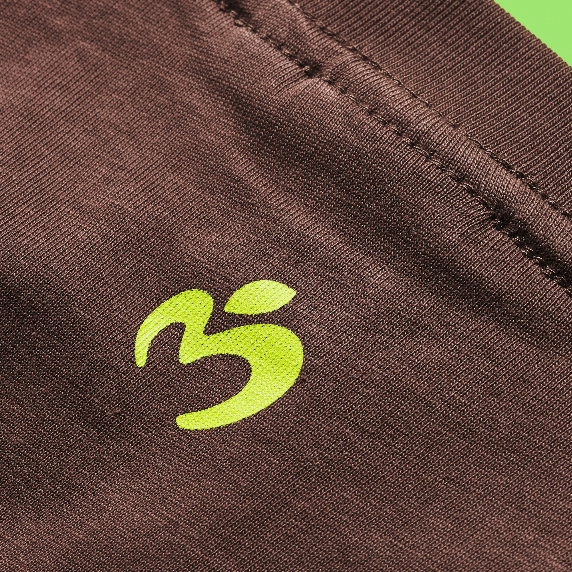 IM/MUTABLE Tシャツ / ブラウン